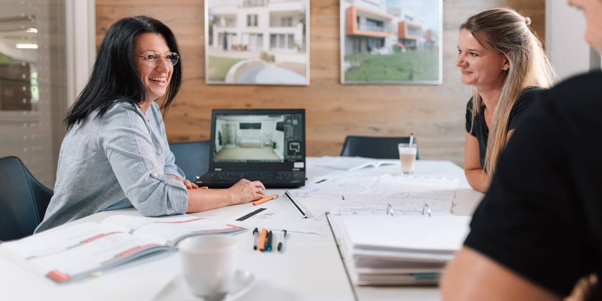 Bauphasen beim Hausbau: sicher durch Planung, Bau und Übergabe