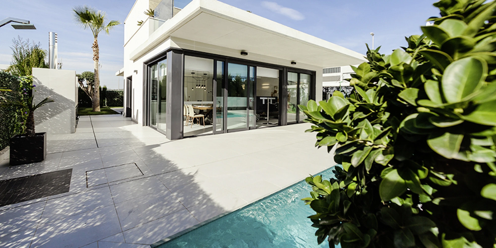 Der Traum vom Pool im eigenen Garten