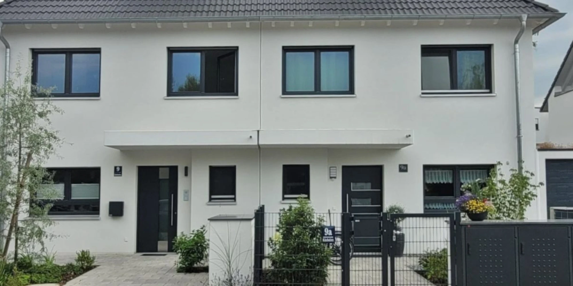 Doppelhaus bauen: massiv und schlüsselfertig