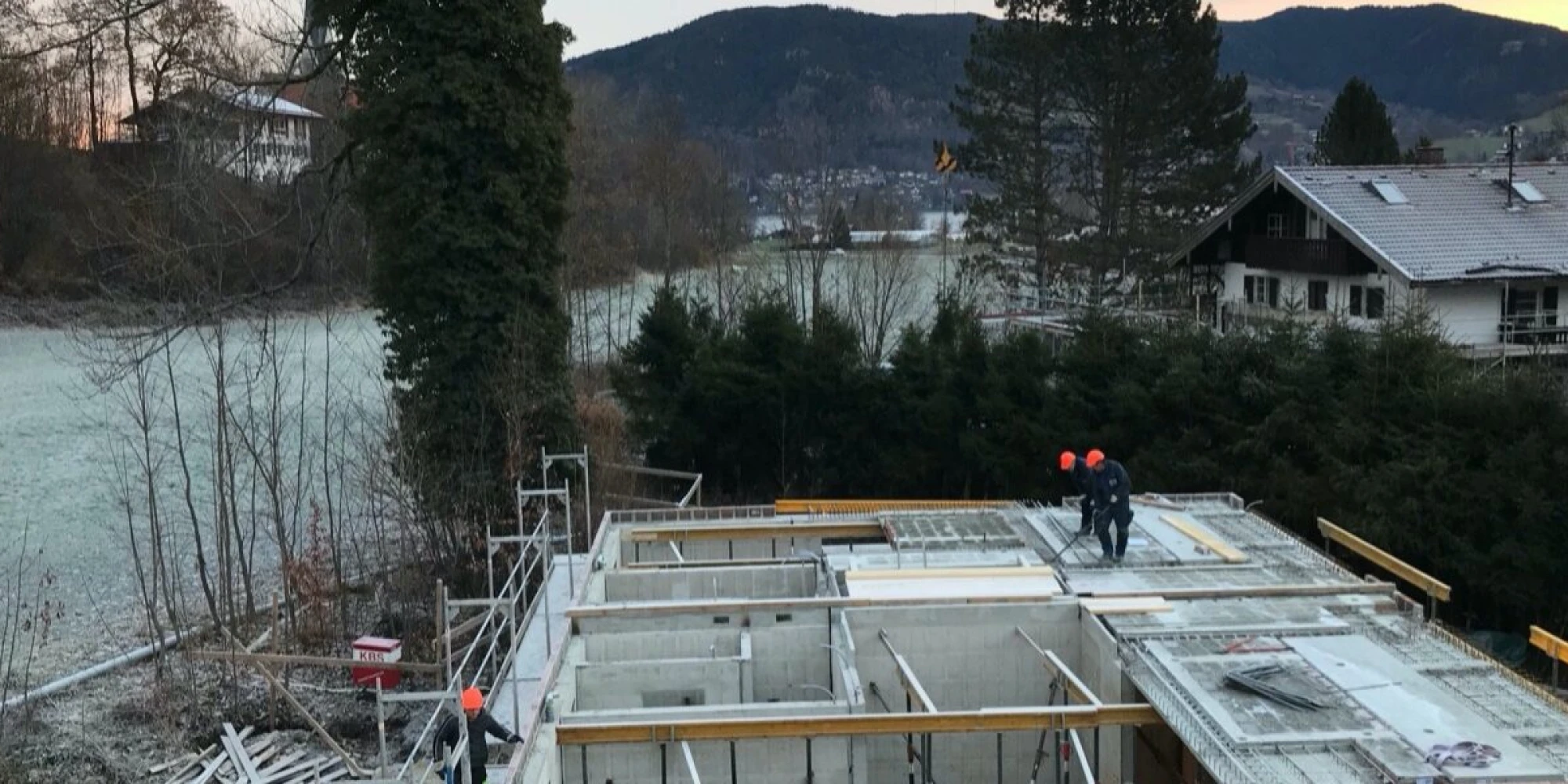 Hausbau im Winter: Das gibt es während der kalten Monate zu beachten