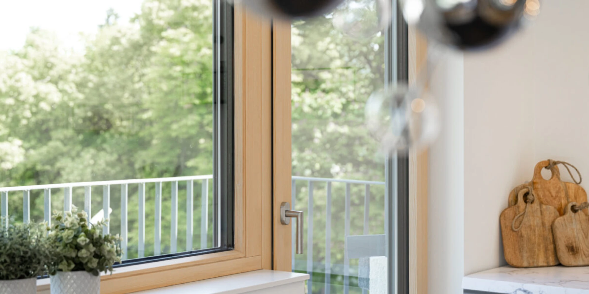 Die Mischung macht’s: Holz-Alu-Fenster und ihre Vorteile sowie Nachteile