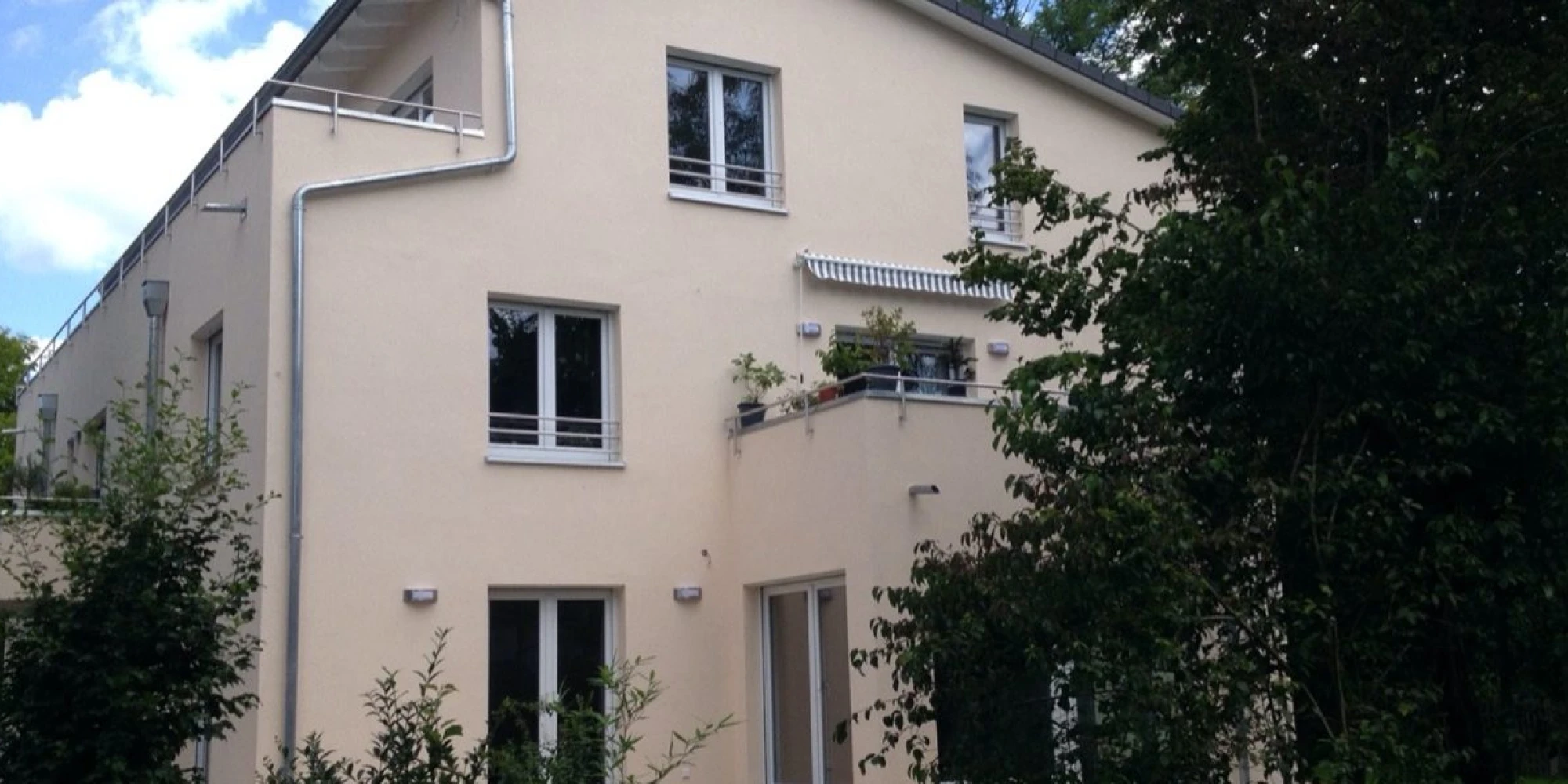 Ein Mehrgenerationenhaus bauen: Die Vor- und Nachteile