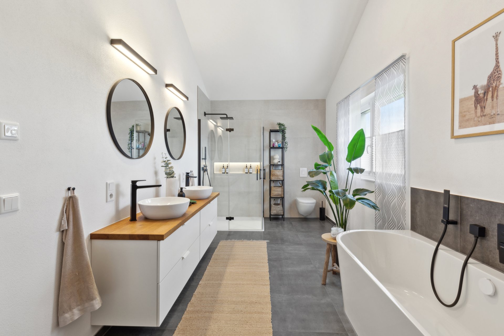 Eine moderne, stilvolle Doppelhaushälfte in Massivbauweise