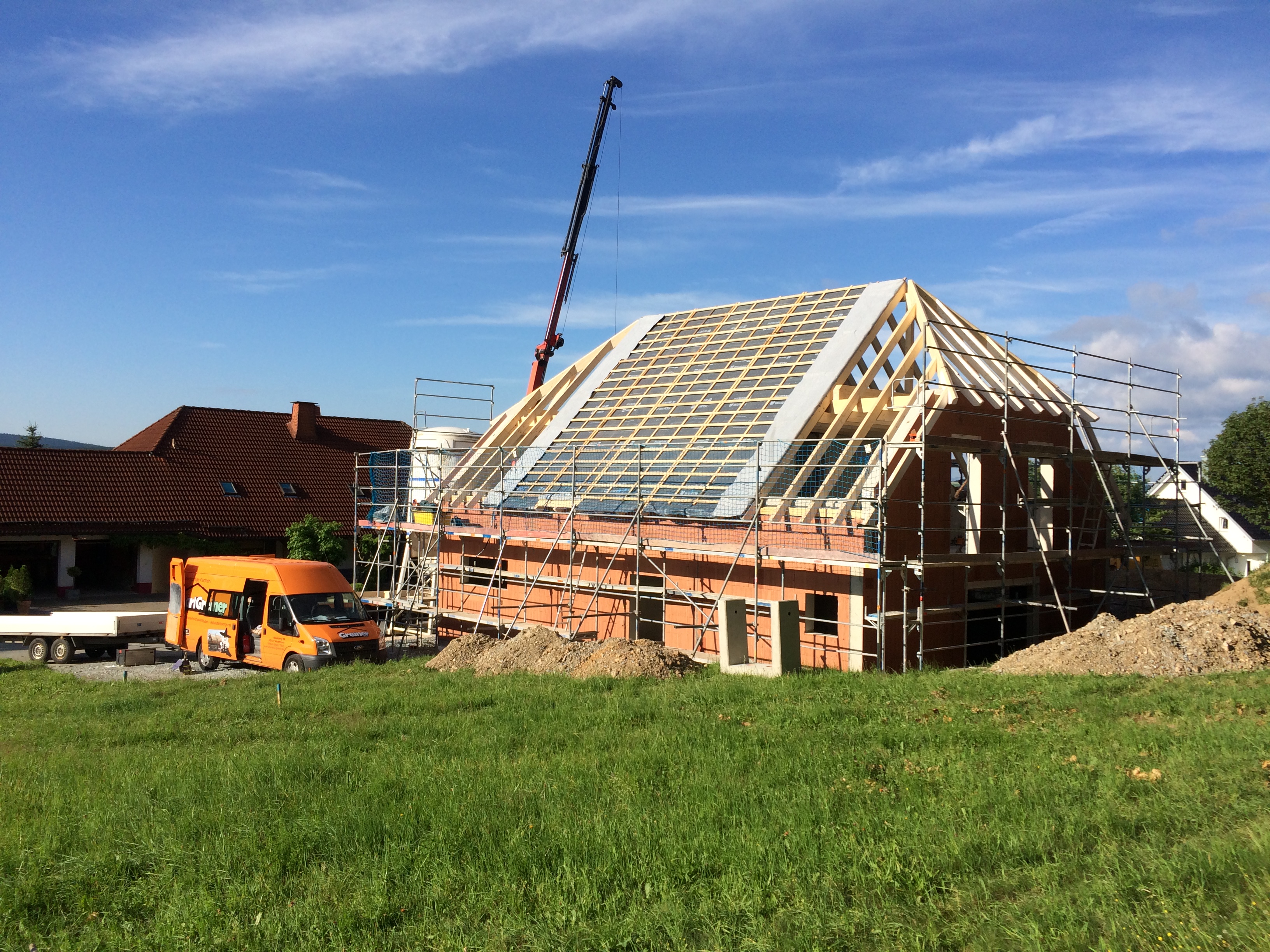 Familie Schrödel erzählt von ihren Erfahrungen mit Rötzer-Ziegel-Element-Haus: so entstand ihre Stadtvilla.