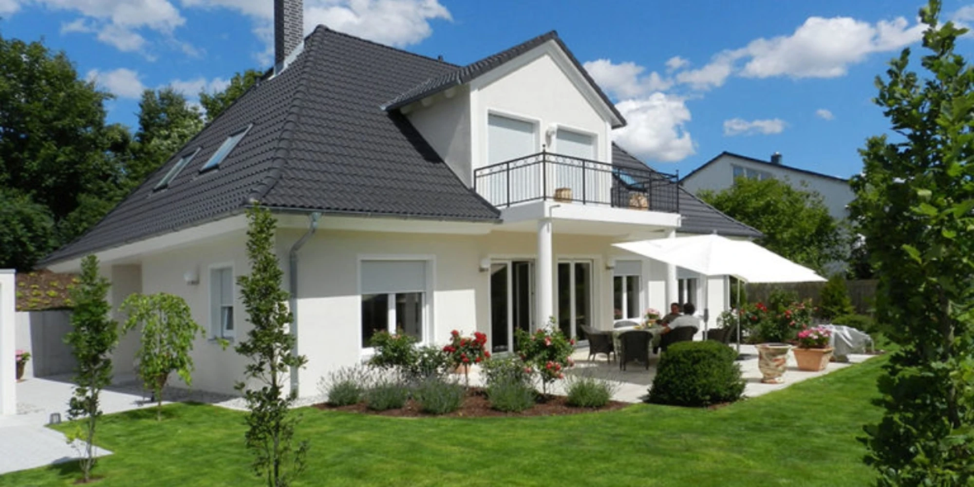 Hausbau in München: Familie Dr. Leitner baut sich ihr exklusives Ziegel-Massiv-Traumhaus